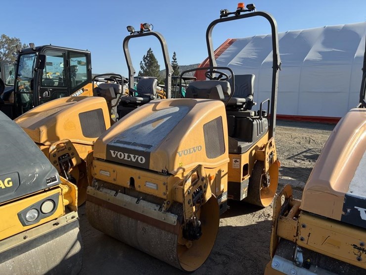 2018-volvo-dd25b-image-1