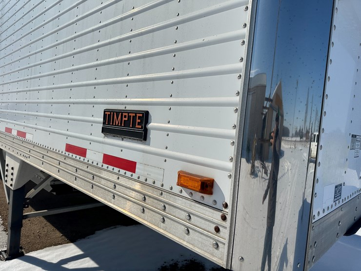 2016-timpte-hopper-bottom-image-57