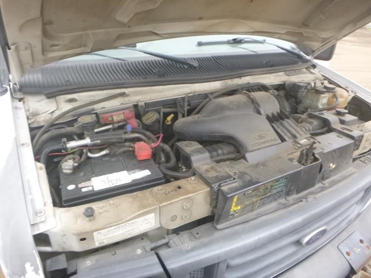 2006-ford-e350-image-10