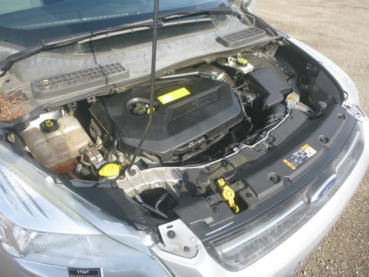 2016-ford-escape-image-11