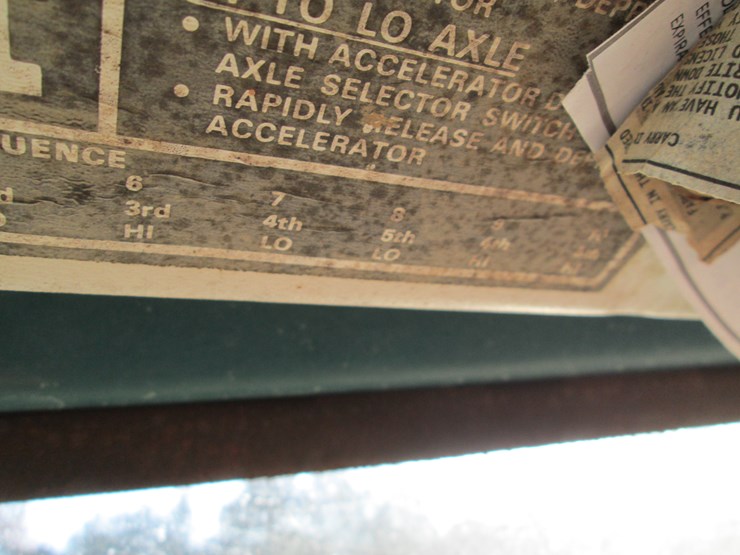 1974-ford-f700-image-25