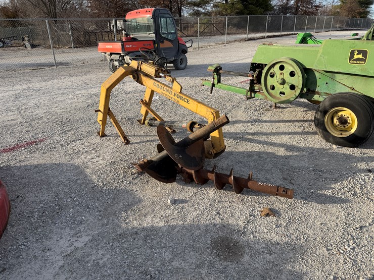 #210200-•-ground-force-f8c-post-hole-digger-image-2