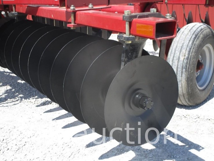 case-ih-3850-image-9