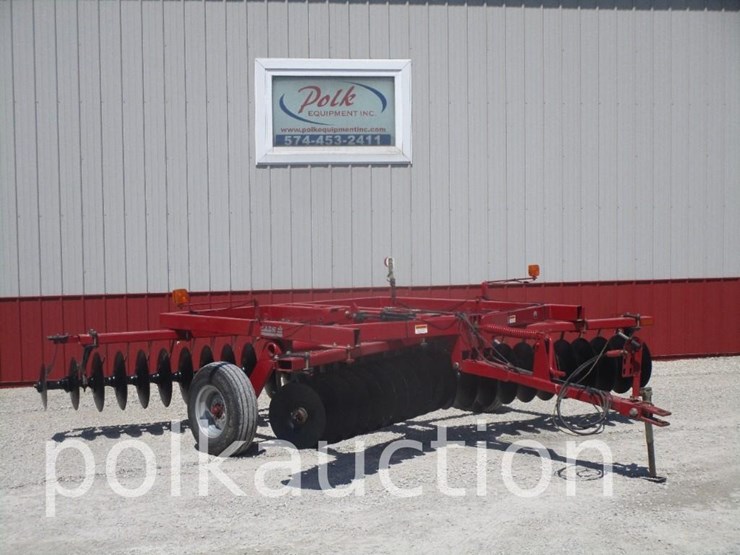 case-ih-3850-image-11