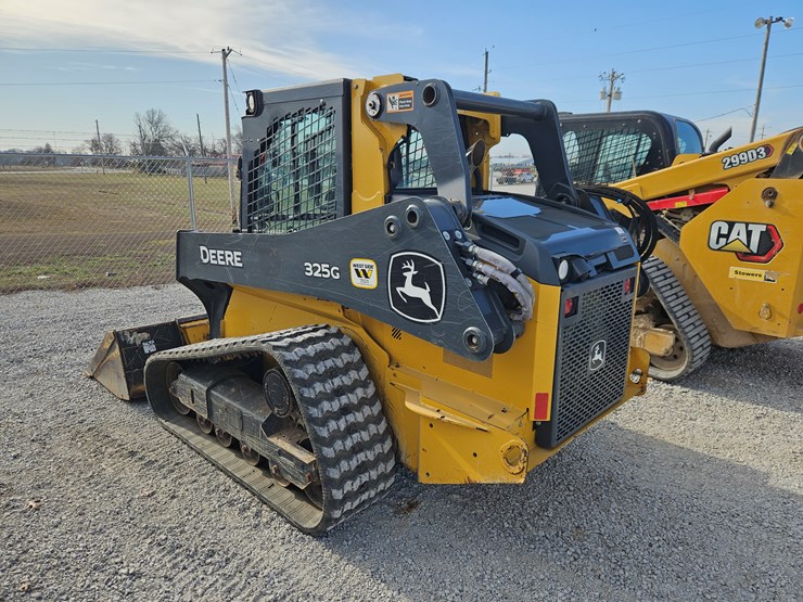 2020-deere-325g-image-16