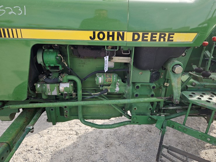 1984-john-deere-1650-image-16