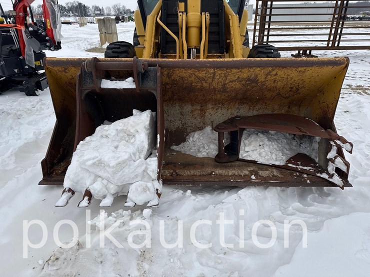 caterpillar-430d-image-5