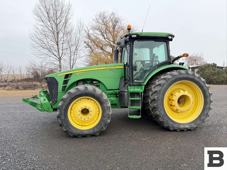 john-deere-8345r-image-2