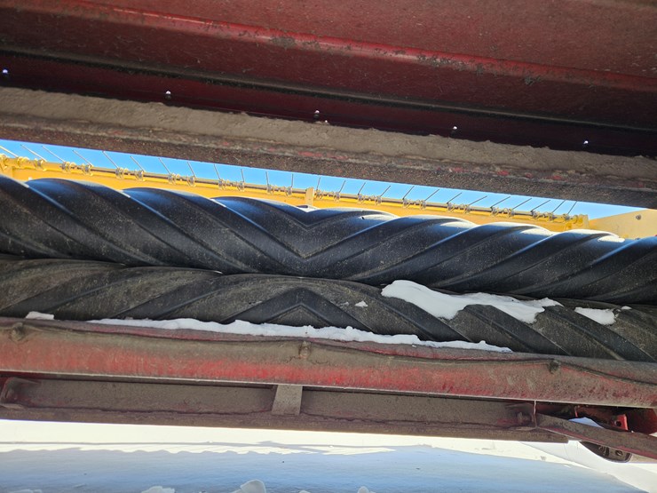 new-holland-488-image-6