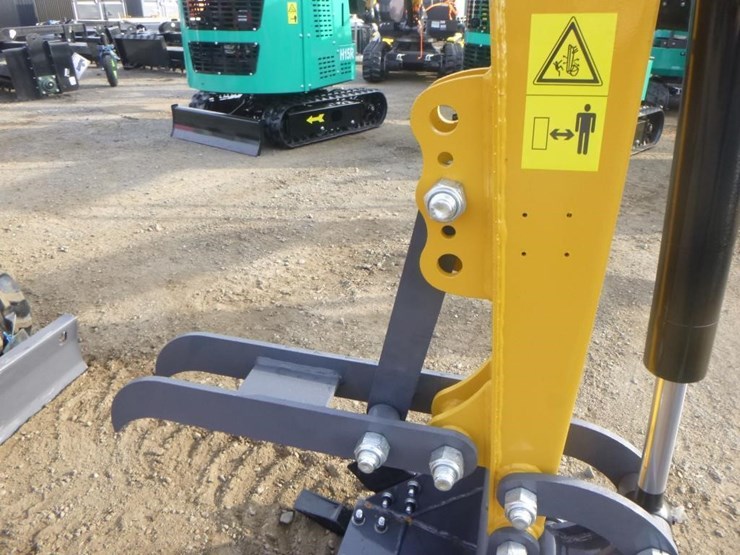 agt-mx12rx-hydraulic-excavator-image-12