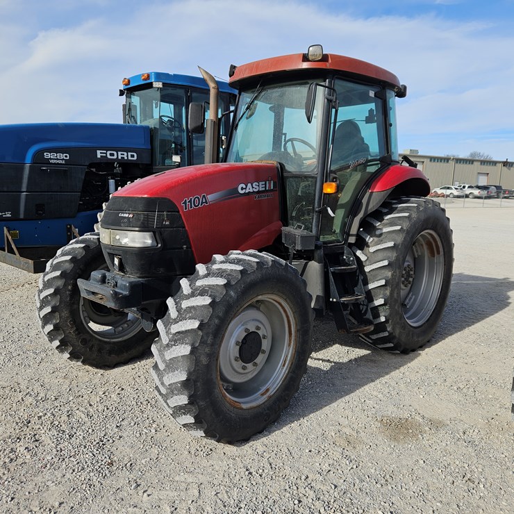 2015 CASE IH FARMALL 110A