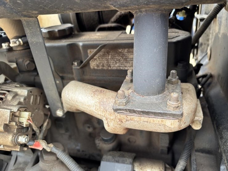 2021-new-holland-workmaster-25-image-48