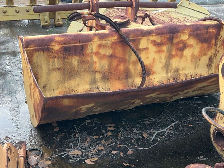 59”-hydraulic-bucket-image-7