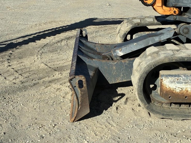 2016-mustang-800z-image-5