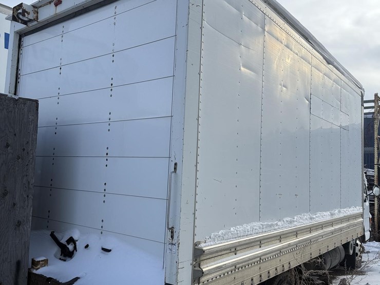 2000-isuzu-npr-image-5