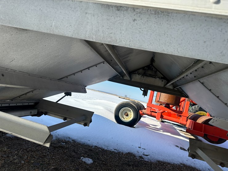 2016-timpte-super-hopper-image-41