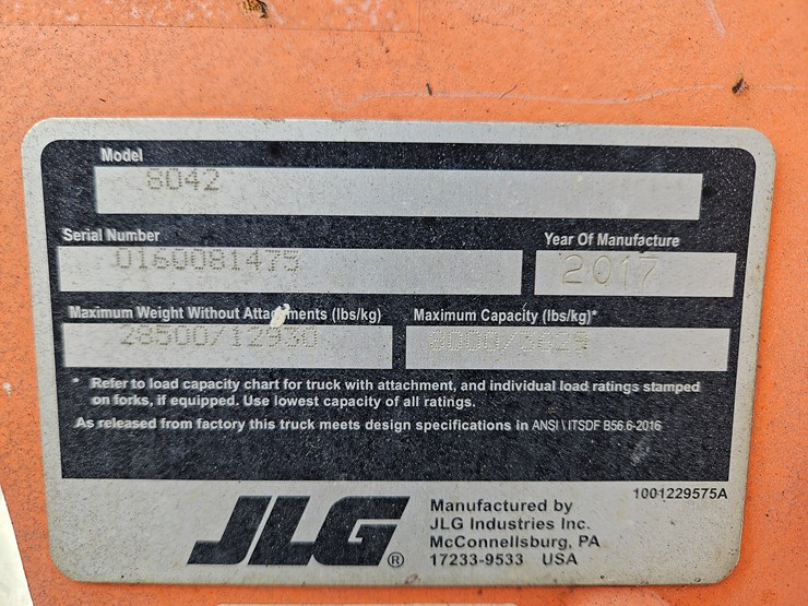 2017-jlg-8042-image-18
