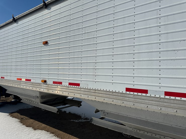 2016-timpte-hopper-bottom-image-59