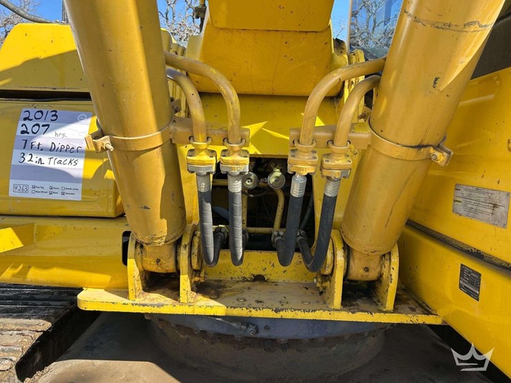 2013-komatsu-pc200-image-28