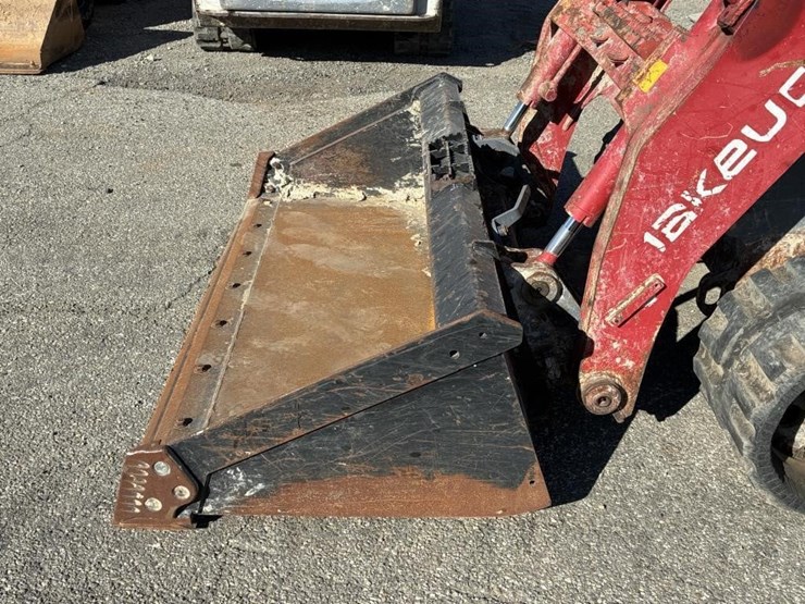 2019-takeuchi-tl10v2-image-5