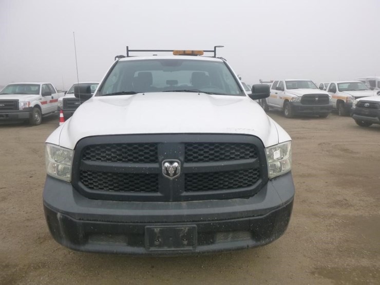 2014-dodge-1500-image-6