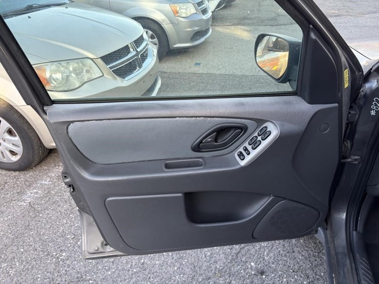 2006-ford-escape-xlt-image-10