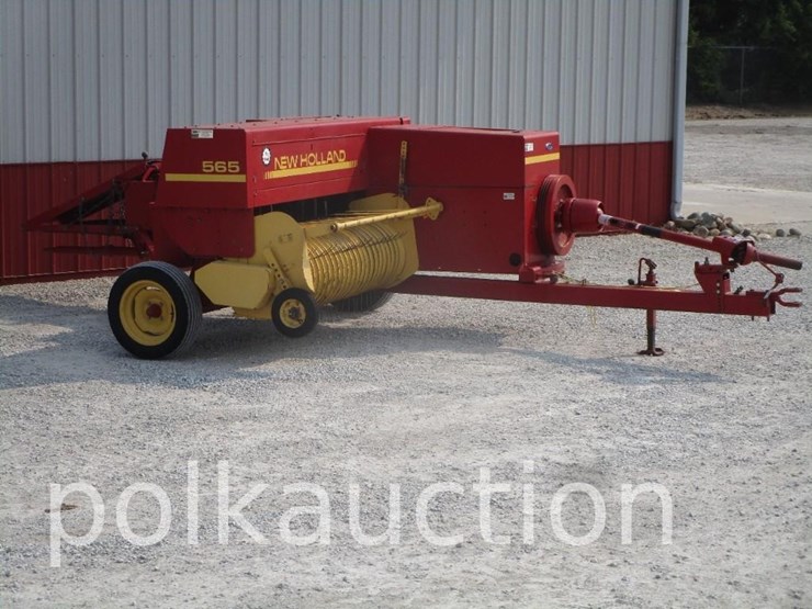 new-holland-565-image-2