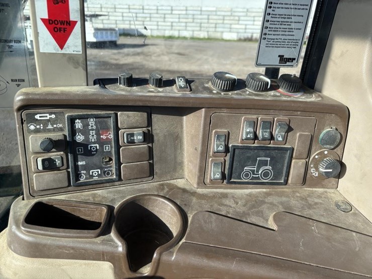 2005-john-deere-7220-image-34