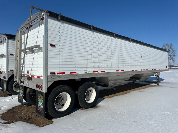 2016-timpte-hopper-bottom-image-3