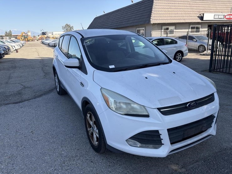 2014-ford-escape-image-4