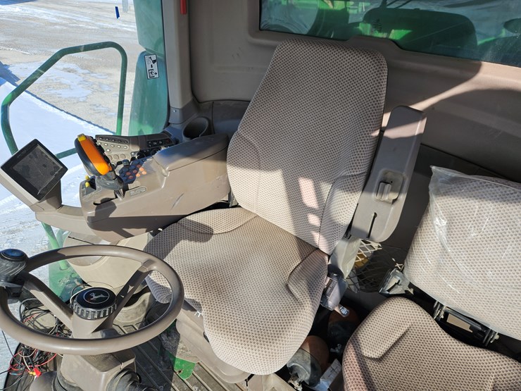 2012-john-deere-s670-image-8