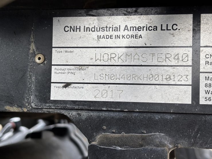 2017-new-holland-workmaster-40-image-55