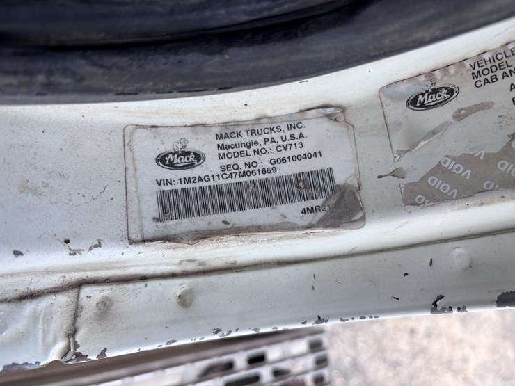 #32756-•-2007-mack-cv713-dump-truck-image-18