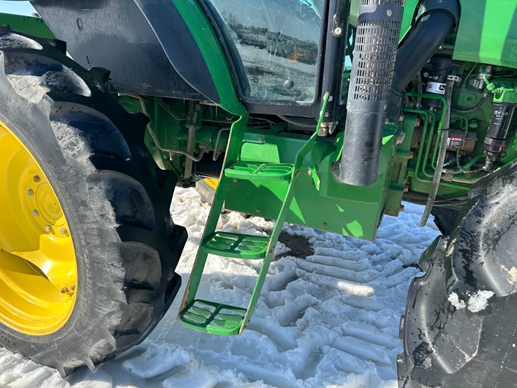john-deere-5100mh-image-29