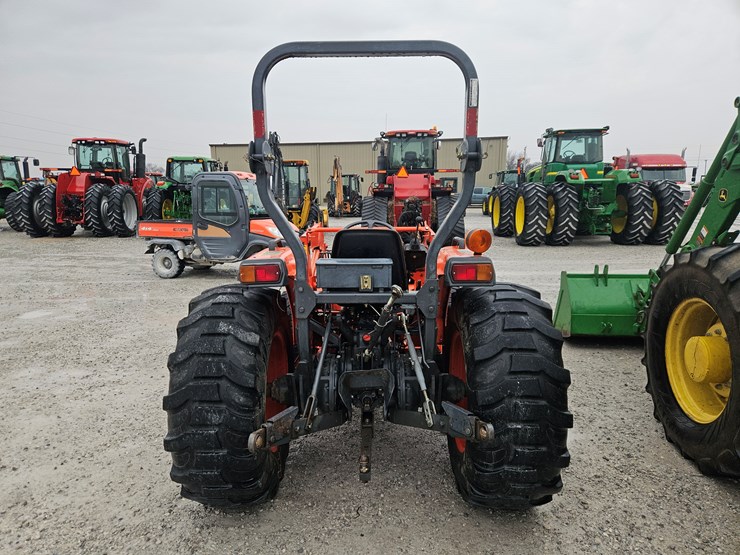 kubota-mx5000-image-17