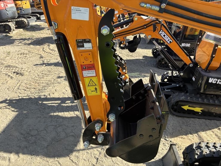 2025-vicsec-vc13-hydraulic-excavator-image-7