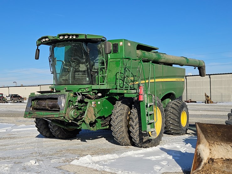 2012-john-deere-s670-image-1