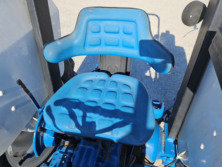 1990-ford-5610-image-13