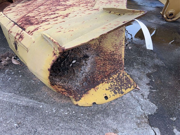 14”-scoop-bucket-image-3