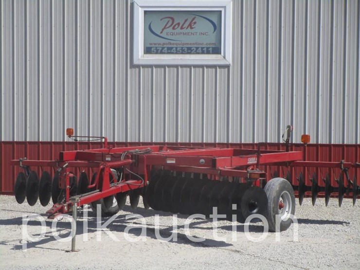 case-ih-3850-image-1