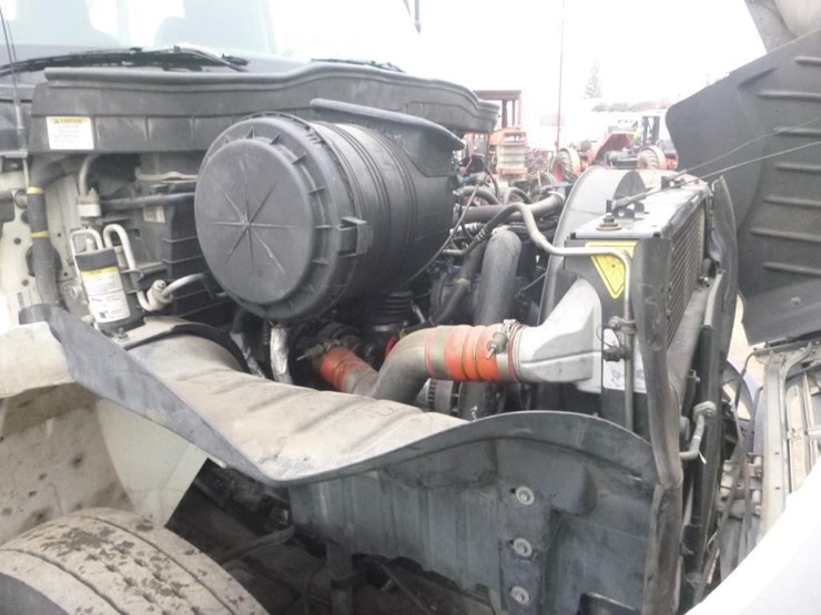 2010-international-durastar-4400-image-16