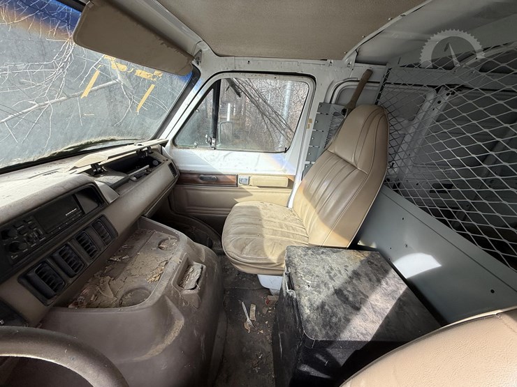 1992-dodge-ram-2500-image-15