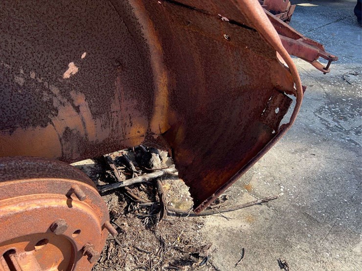 minneapolis-moline-orchard-transmission-and-rear-end-image-24