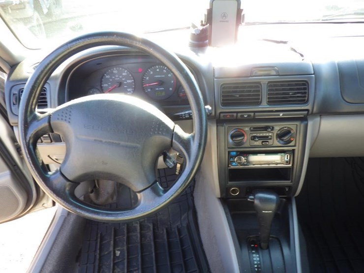 2001-subaru-forester-image-9