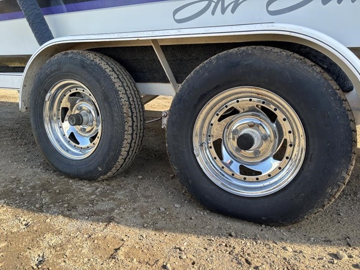 1998-unknown-trailer-image-52