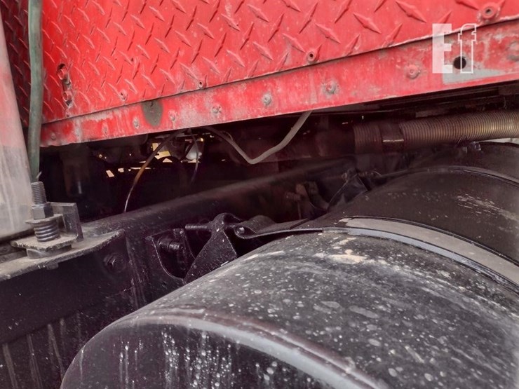 2000-international-9900-image-39