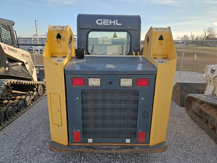 2017-gehl-rt175-image-15