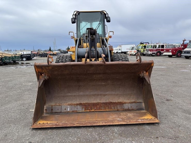 2005-deere-624j-image-6