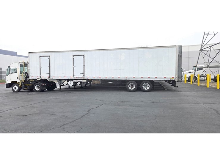 2016-hyundai-reefer-image-2