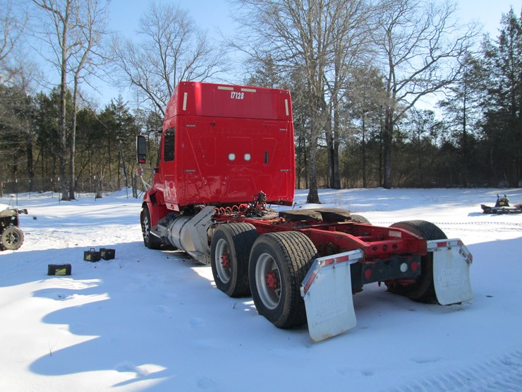 2017-international-prostar-image-4